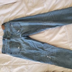 American Eagle Mom Jean